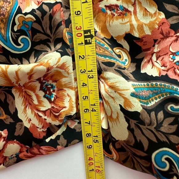 Vintage Victoria’s Secret Floral Paisley Satin 2 Piece Pajama Set Gold Label - Picture 11 of 16